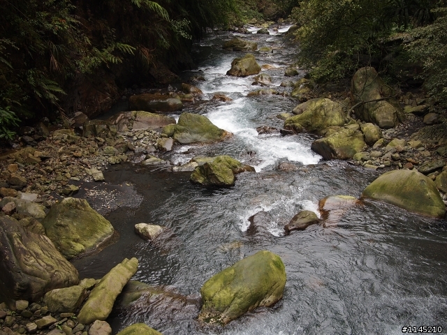 饒富樂趣 4公里 - 九寮溪瀑布