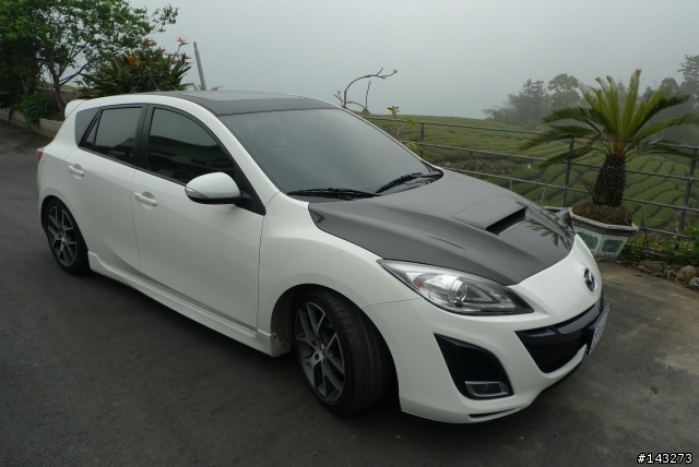 NEW mazda3 5D進化不專業開箱(圖多)