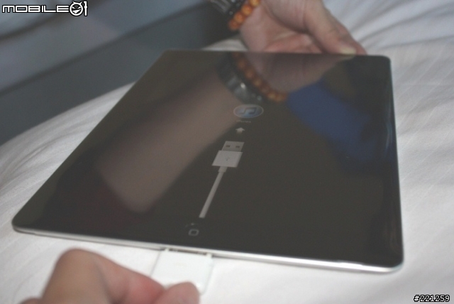 姍姍來遲的IPAD 2