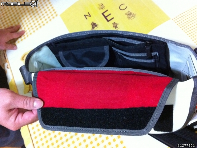 Timbuk2 Freestyle Netbook Messenger 開箱