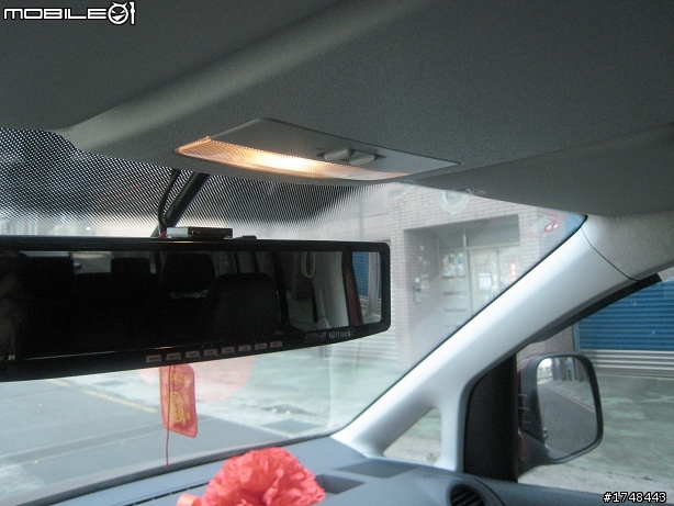 來自波蘭的VW CADDY GP 2011 -開箱