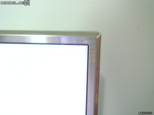 Samsung D8000開箱!