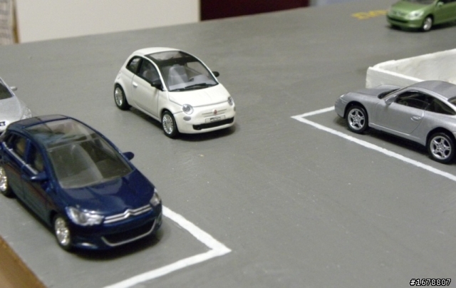 兒子的生日禮物 Renault Garage