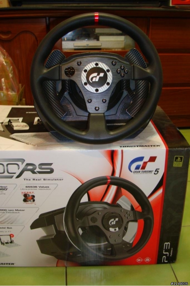 Thrustmaster T500RS "開"箱......