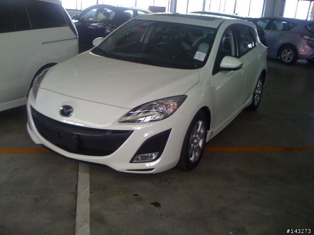 NEW mazda3 5D進化不專業開箱(圖多)