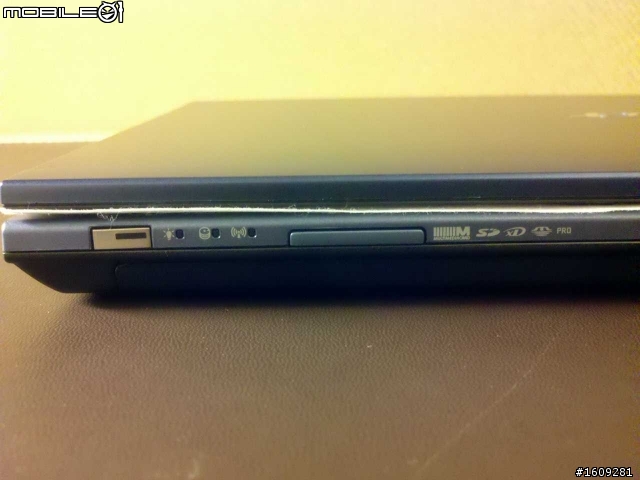 Acer 4830TG 開箱 更新續航力...