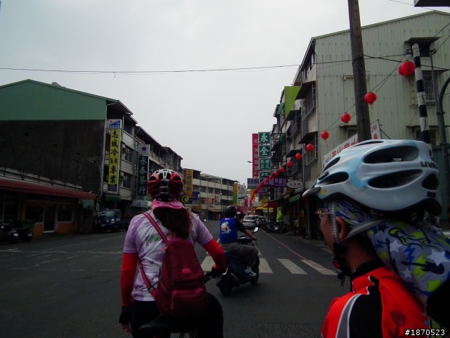 屏東肉腳團第一屆"單車尋寶"~屏東市老少二人篇