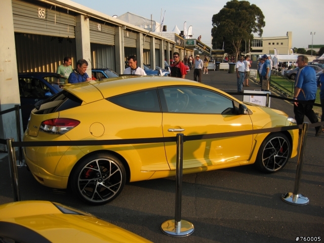 Renault Clio Sports F1 R27 開箱文