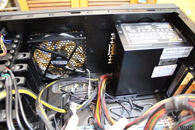 女王外宿用2號機有家住了....NZXT H2 靜音嗎?