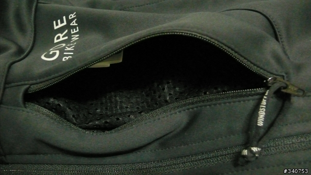【分享】Gore Bike Wear 防風外套開箱