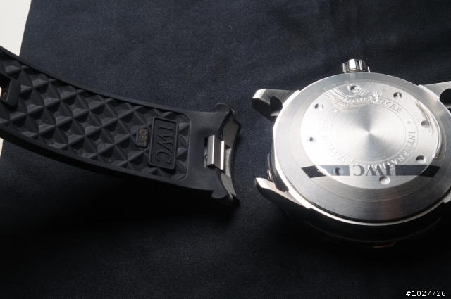 拆給你看/還是被它打敗了 IWC Aquatimer 2000 入手貼圖(新增實戴及快拆錶帶拆解)