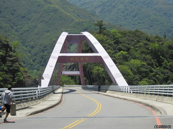 小藍GTR衝北橫訓車兜風遊