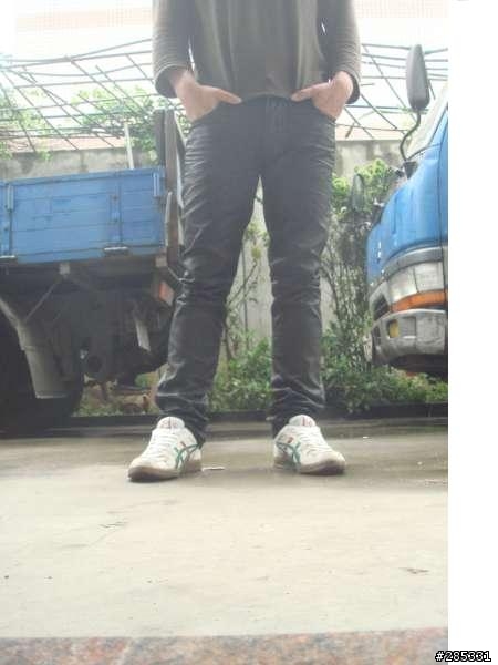 (簡單分享)NUDIE攻略之Nudie Jeans Thin Finn Black Coated Indigo