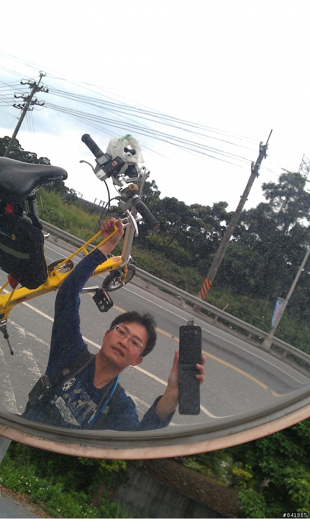 8"CARRY ME 勇闖蘇花公路
