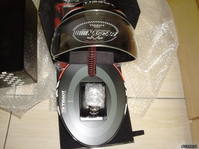 TISSOT 天梭 計時機械錶(限量) 遲來的簡易開箱