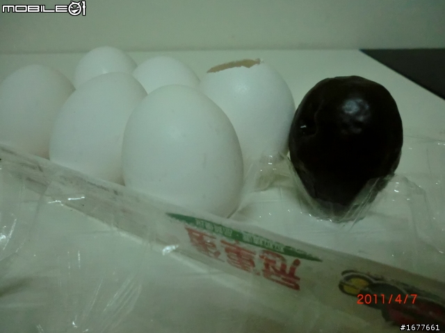 相信~真的有人在乎麵包!! -- "雞蛋麵包" 4/15更新