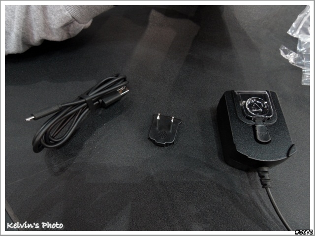 acer Iconia A500簡單開箱