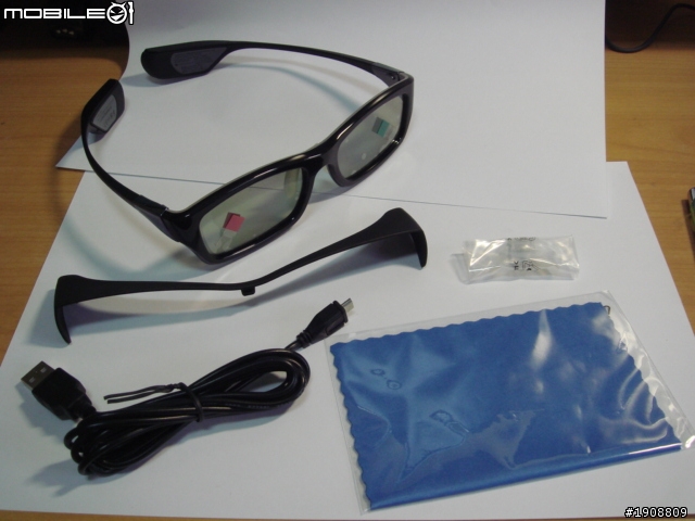 Samsung D8000開箱!