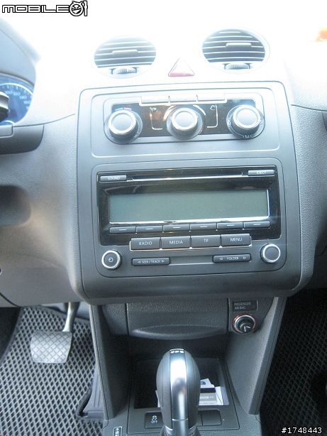 來自波蘭的VW CADDY GP 2011 -開箱
