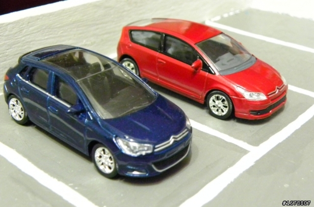 兒子的生日禮物 Renault Garage