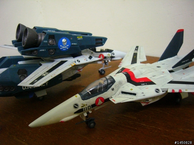 <Macross> VF-1 超級女武神 重裝Super pack