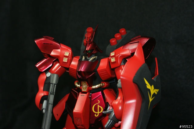 HGUC 1/144 SAZABI