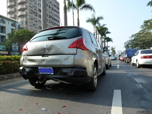 3008與C300的親密接觸