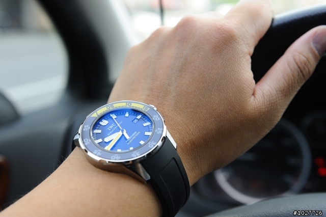拆給你看/還是被它打敗了 IWC Aquatimer 2000 入手貼圖(新增實戴及快拆錶帶拆解)