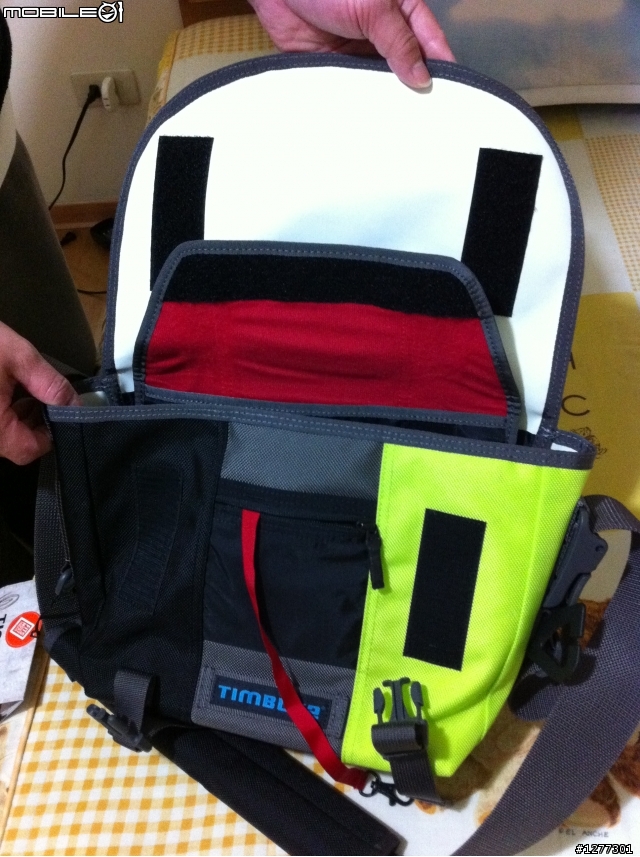 Timbuk2 Freestyle Netbook Messenger 開箱