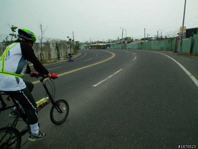 屏東肉腳團第一屆"單車尋寶"~屏東市老少二人篇