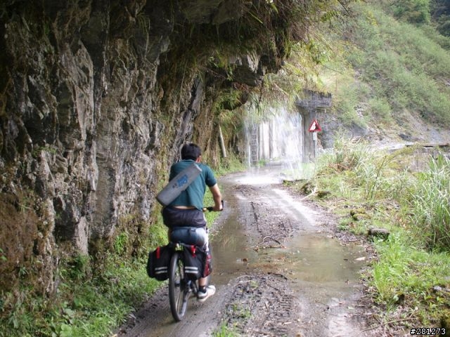 能?不能?翻越台灣的屋脊,單車能高越嶺!2011/04/15-16,完整遊記!