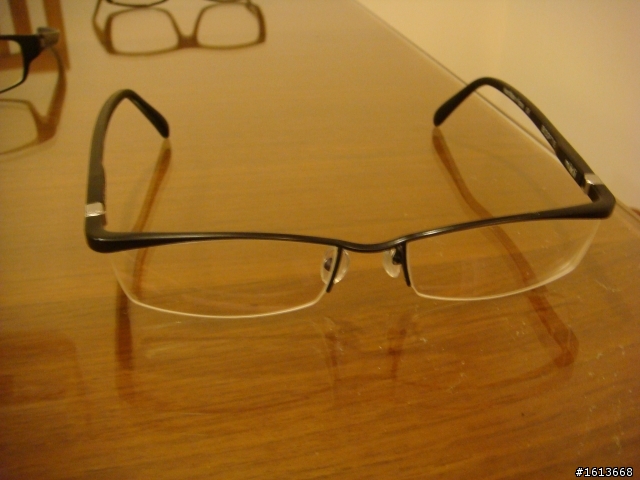 Starck 手工眼鏡x3 分享