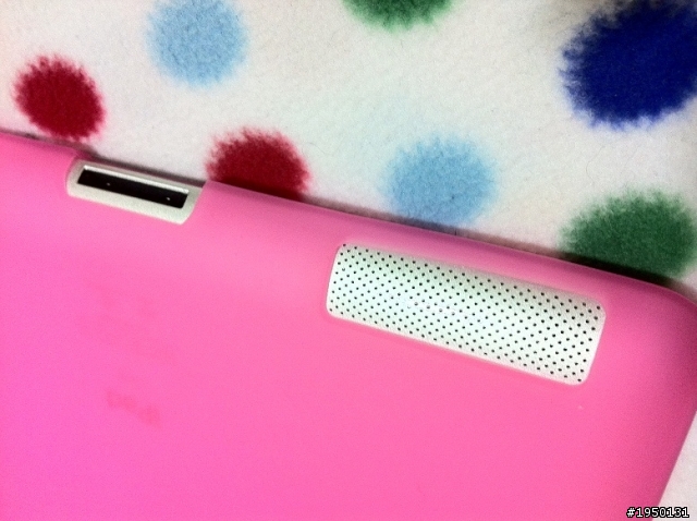 更新(分享) iPad2 果凍套+smart cover***新增uniboo硬殼比較(青蘋果)