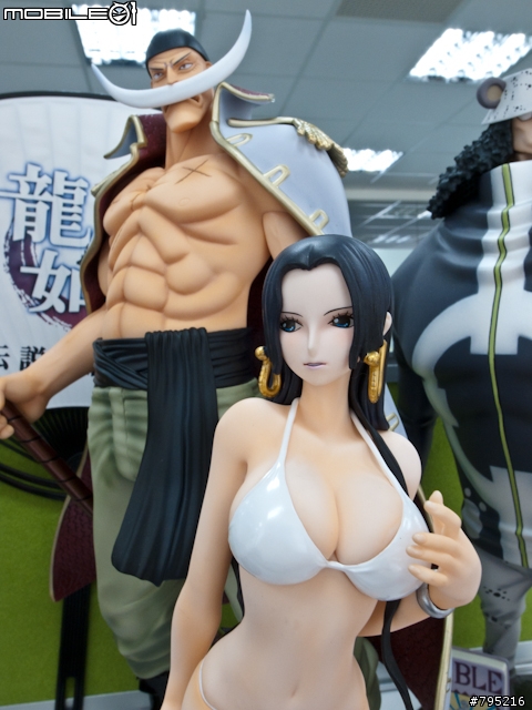 甜美又性感!POP白泳裝蛇姬開箱分享