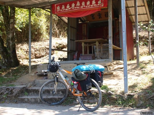 能?不能?翻越台灣的屋脊,單車能高越嶺!2011/04/15-16,完整遊記!