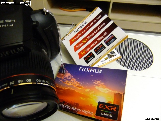 Fujifilm HS-20EXR 30X長砲機『不專業』開箱圖文~自言自語第一彈!!