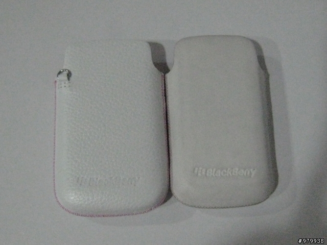 遲來的母親節禮物 BlackBerry 9800
