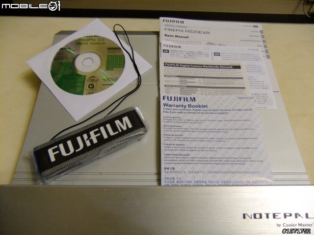 Fujifilm HS-20EXR 30X長砲機『不專業』開箱圖文~自言自語第一彈!!