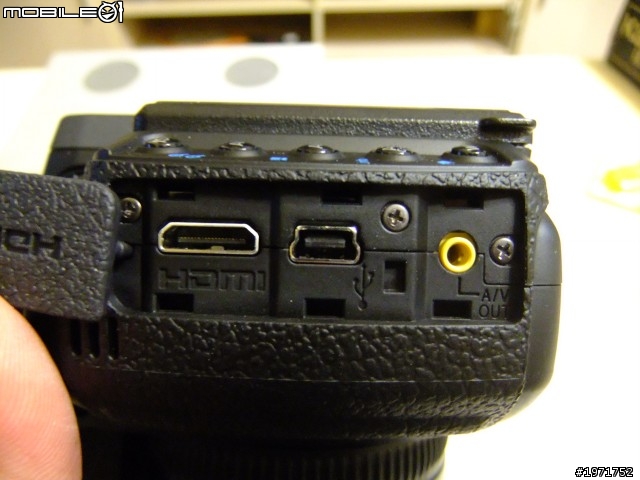 Fujifilm HS-20EXR 30X長砲機『不專業』開箱圖文~自言自語第一彈!!
