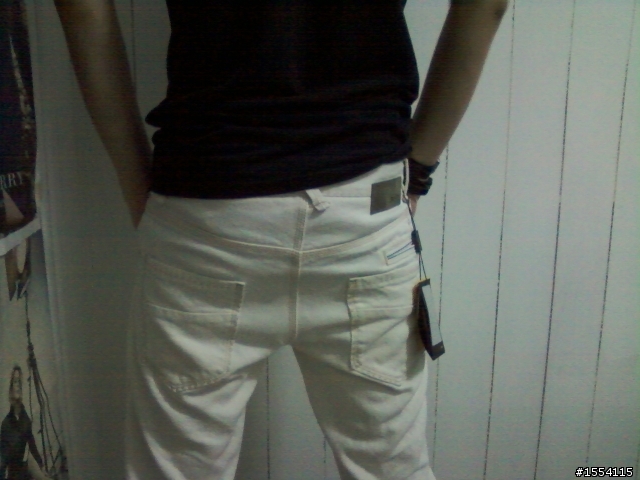 我的第一條超級名牌褲Fendi jeans