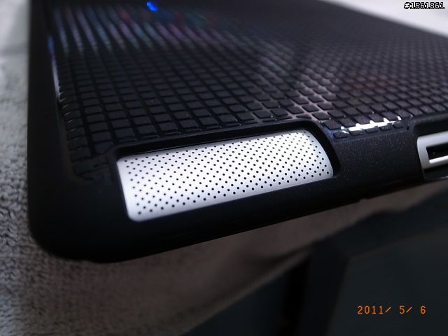 (分享)speck PixelSkin HD Warp Black Ipad2 保護套 開箱!!!