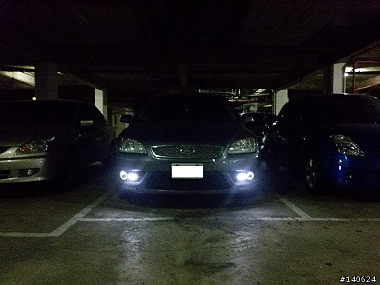 我沒錢又想跟原廠車不同,只好這樣改