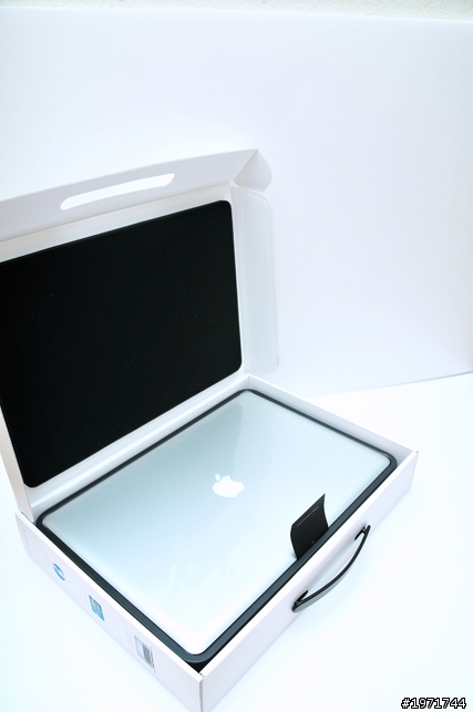 『 開箱 』 MacBook Pro 17" (2011款) 圖多