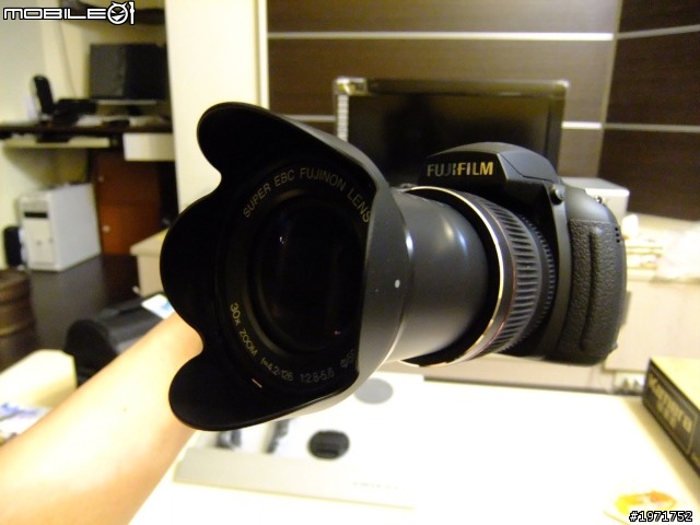 Fujifilm HS-20EXR 30X長砲機『不專業』開箱圖文~自言自語第一彈!!