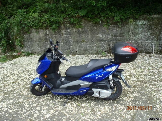 AEON ELITE 250~~~大家現在都跑多少啦~~~關於油心..長風鏡..350套件.....
