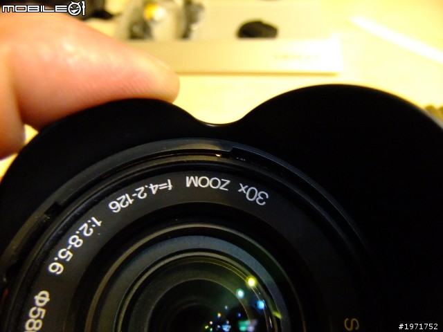 Fujifilm HS-20EXR 30X長砲機『不專業』開箱圖文~自言自語第一彈!!