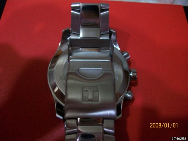 終於敗了TISSOT GP V8之說好的開箱圖呢?