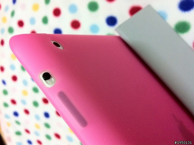 更新(分享) iPad2 果凍套+smart cover***新增uniboo硬殼比較(青蘋果)