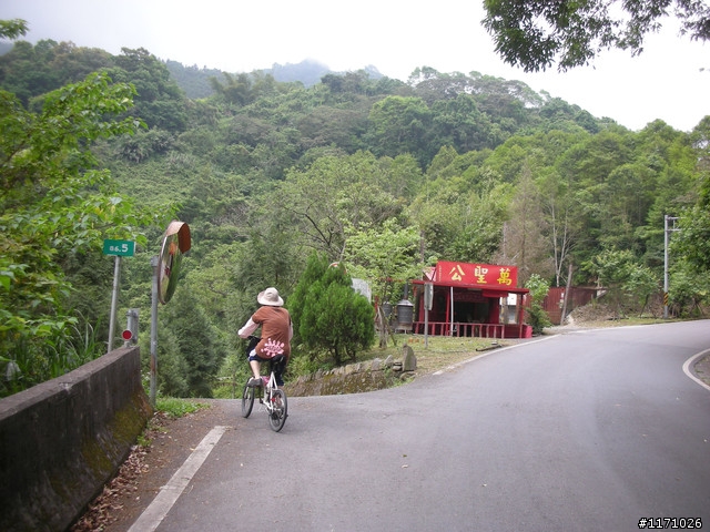 安農溪自行車道與野溪溫泉