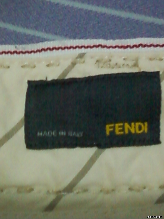 我的第一條超級名牌褲Fendi jeans